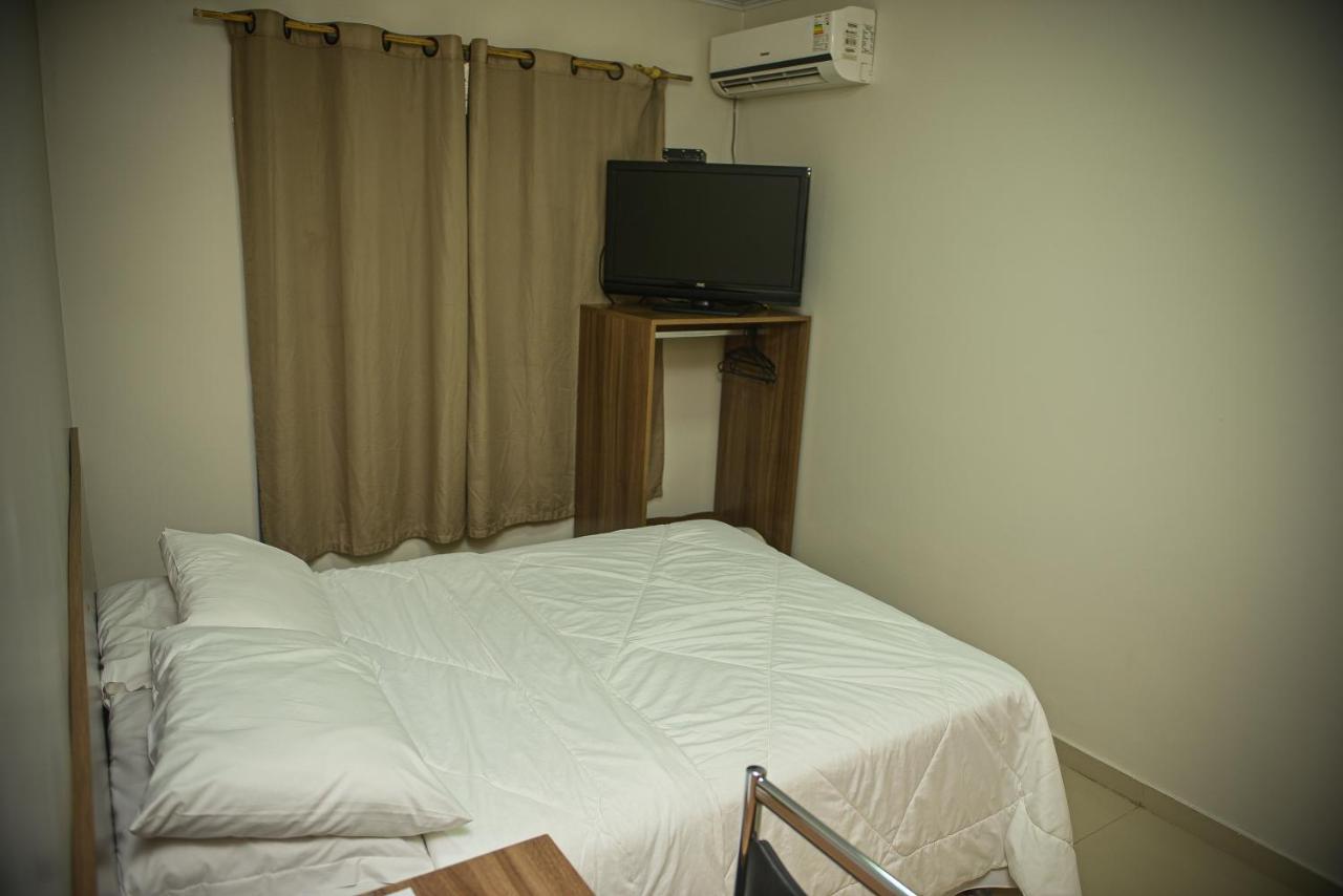 Hotel D'Napoles ليجوي المظهر الخارجي الصورة